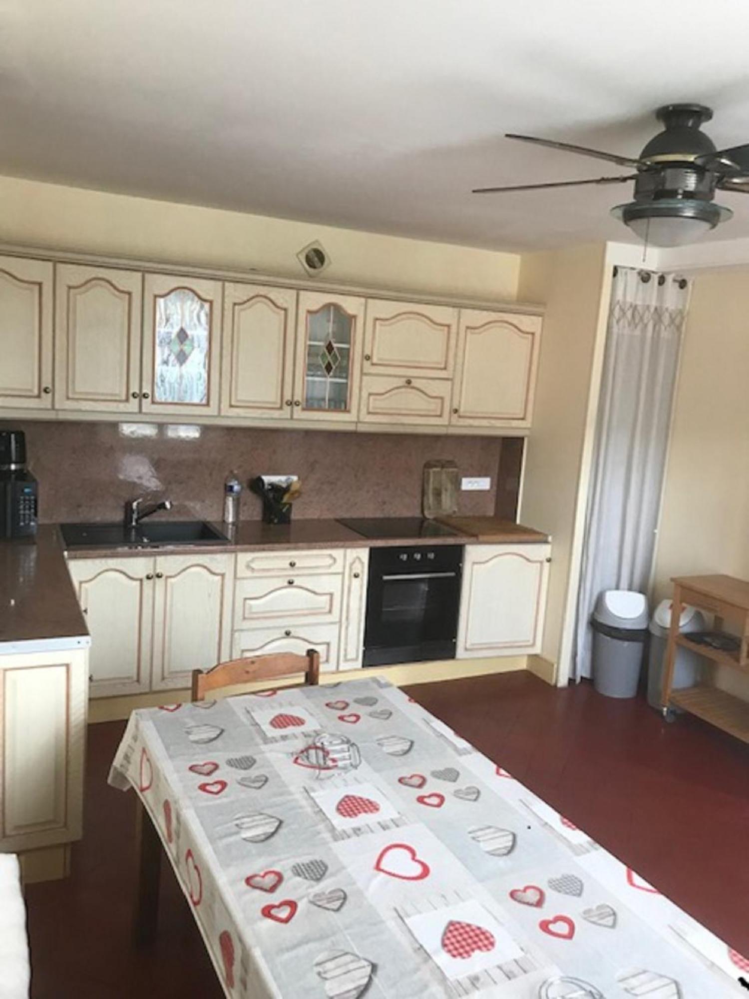 La Maison D'Amis Auneuil Ngoại thất bức ảnh