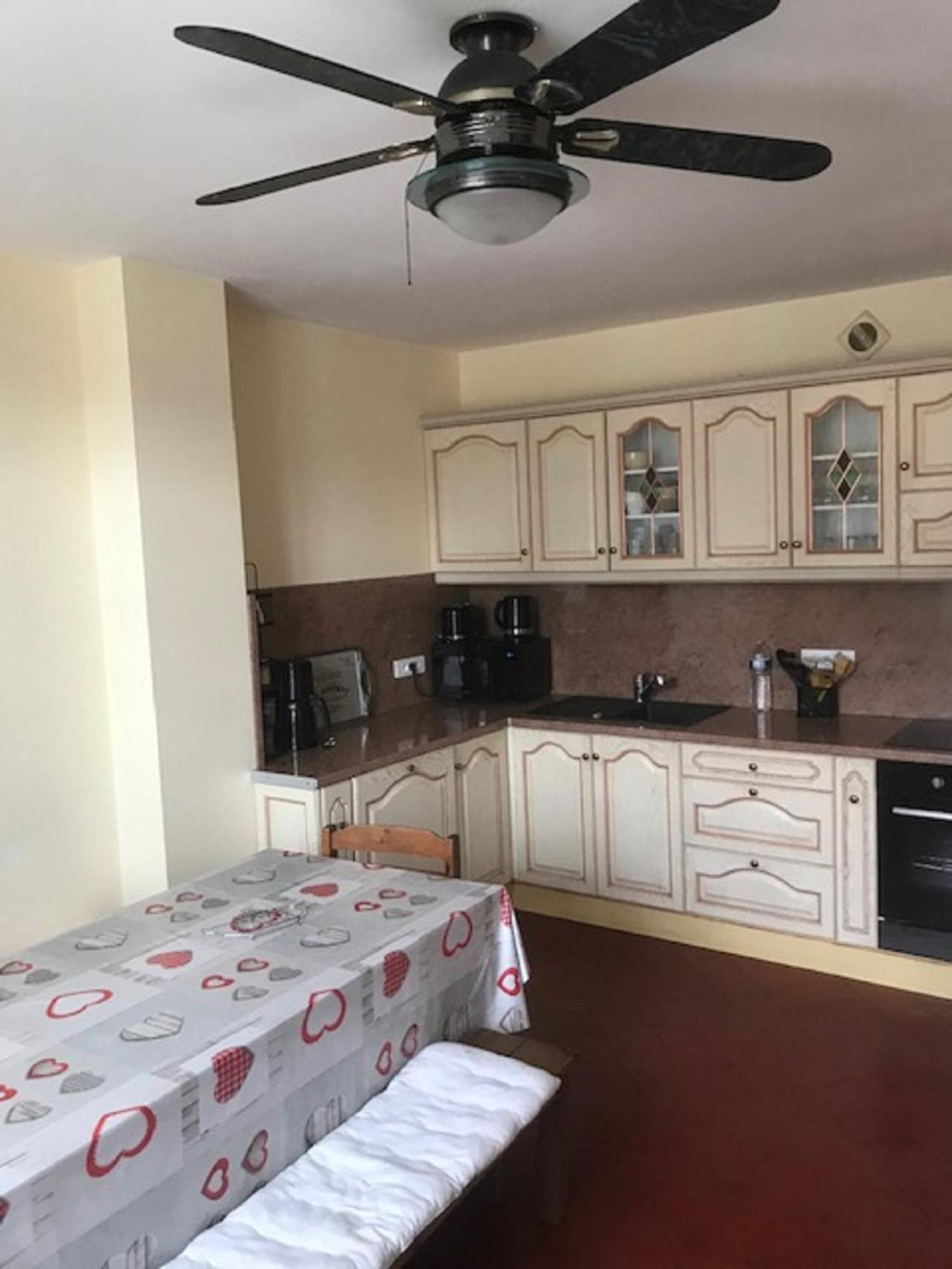 La Maison D'Amis Auneuil Ngoại thất bức ảnh