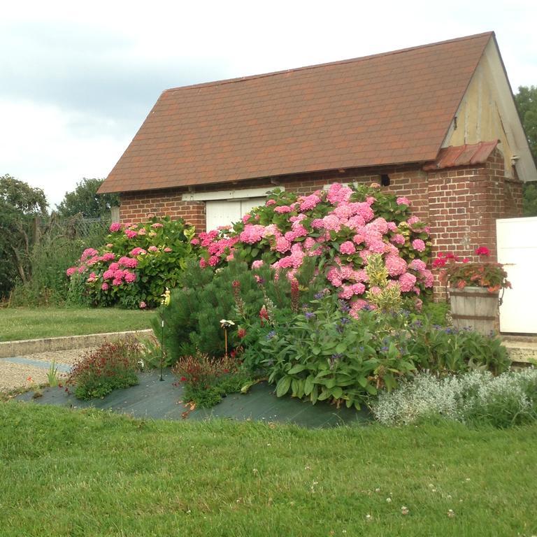 La Maison D'Amis Auneuil Ngoại thất bức ảnh